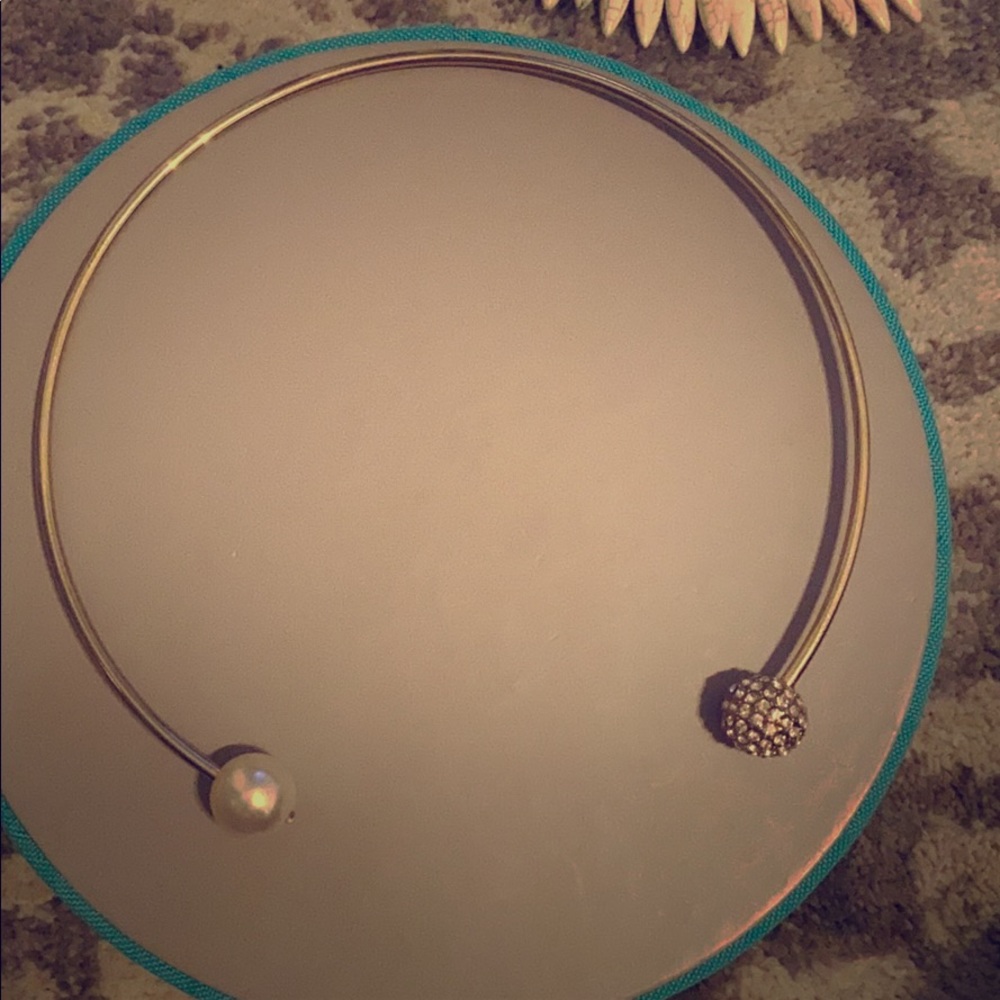 Cuff necklace